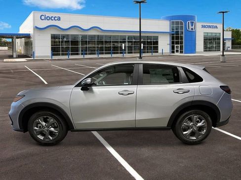 New 2026 Honda HR-V LX image 2