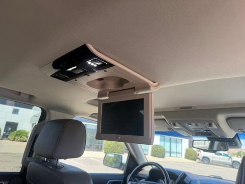 Used 2018 GMC Yukon Denali w/ Denali Ultimate Package AWD/4WD image 21