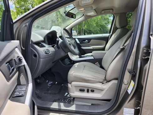 Used 2013 Ford Edge SEL FWD image 4