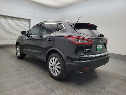Used 2022 Nissan Rogue Sport SV image 5