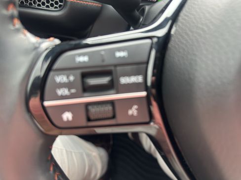 Used 2023 Honda HR-V Sport image 8