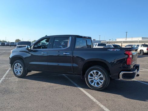 Used 2023 Chevrolet Silverado 1500 LTZ w/ LTZ Convenience Package II image 3