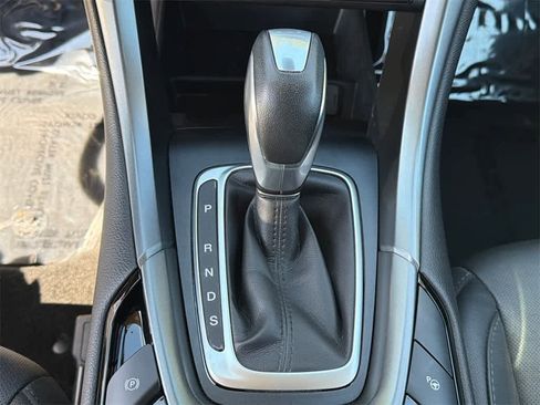 Used 2016 Ford Fusion Titanium image 29