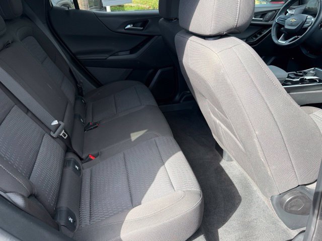 Used 2026 Chevrolet Equinox LT AWD/4WD image 27