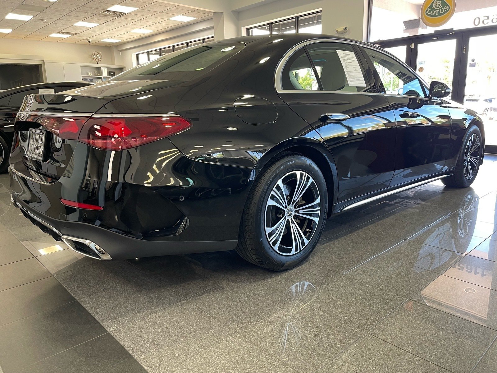 Used 2025 Mercedes-Benz E 350 Sedan image 5