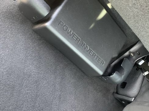 Used 2023 Ford F150 Lariat w/ Equipment Group 502A High image 27