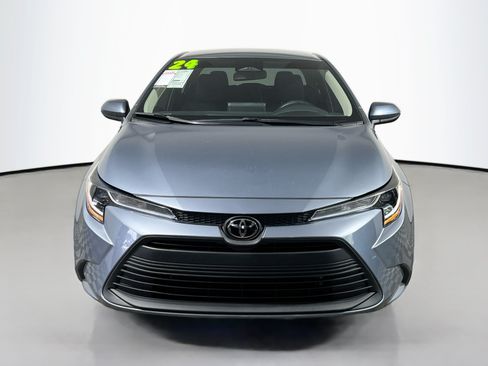 Used 2024 Toyota Corolla LE FWD image 11
