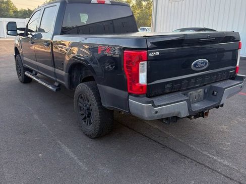 Used 2017 Ford F250 XLT w/ XLT Value Package AWD/4WD image 2