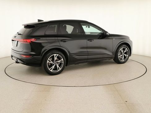 New 2027 Audi Q6 e-tron Prestige AWD/4WD image 7