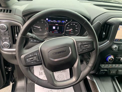 Used 2020 GMC Sierra 3500 Denali w/ Technology Package image 15