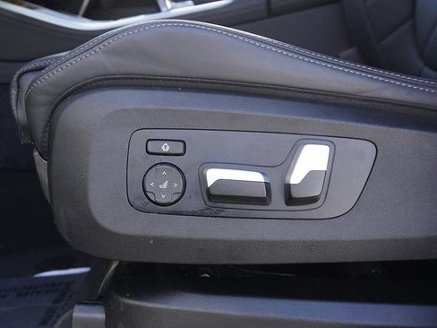 Used 2023 BMW X5 xDrive40i w/ Executive Package image 43