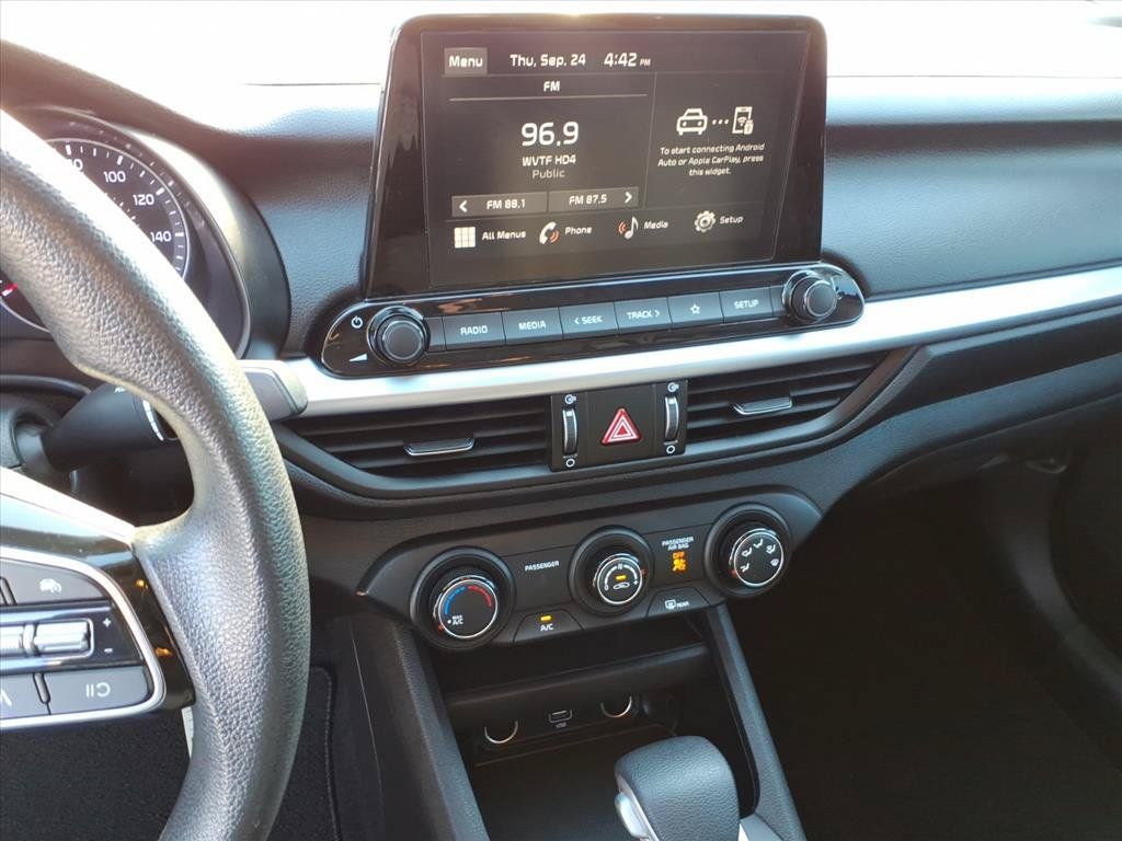 Used 2023 Kia Forte LXS FWD image 26