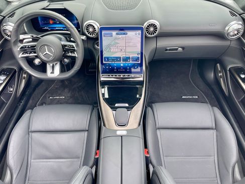 Used 2022 Mercedes-Benz SL 63 AMG AMG SL 63 image 16