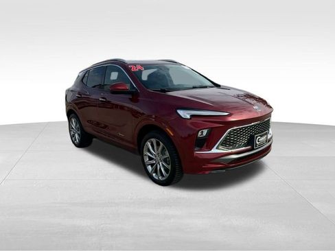 Certified 2024 Buick Encore GX Avenir image 2