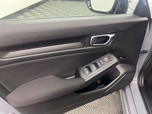 Used 2025 Honda Civic Sport image 8