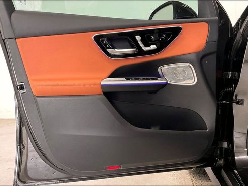 New 2026 Mercedes-Benz GLC 300 4MATIC image 10