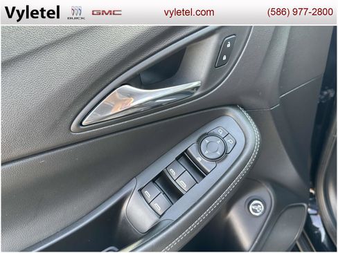 Certified 2023 Buick Encore GX Select w/ Sport Touring Package image 17
