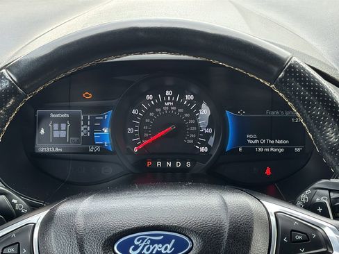 Certified 2022 Ford Edge ST image 11