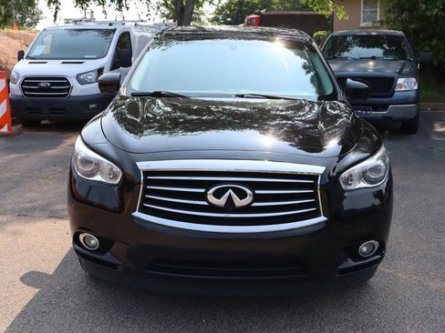 Used 2013 INFINITI JX35 AWD w/ Premium Pkg image 2
