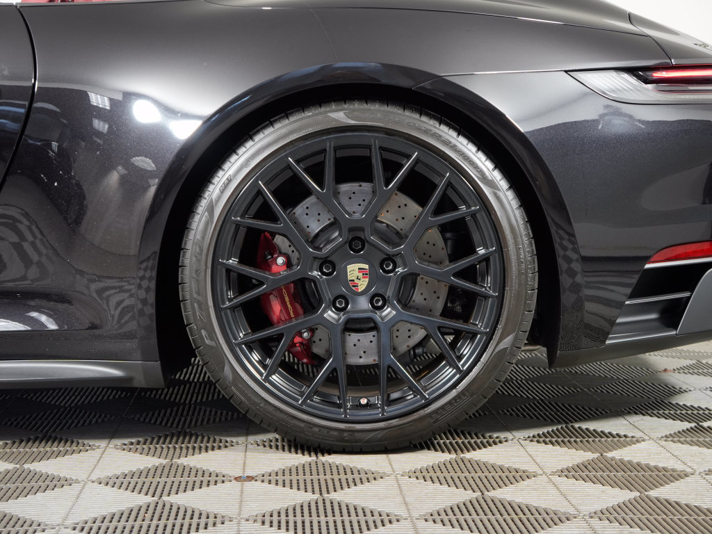 Certified 2023 Porsche 911 Carrera GTS w/ Premium Package RWD image 21