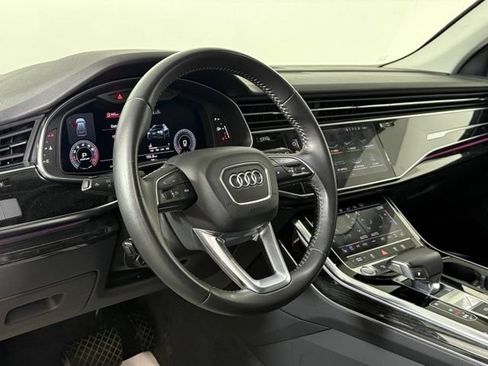 Used 2019 Audi Q8 Premium Plus w/ Premium Plus AWD/4WD image 45