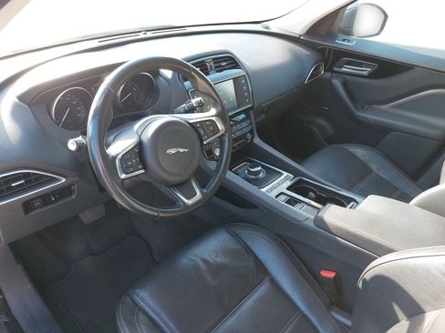 Used 2018 Jaguar F-PACE Prestige AWD/4WD image 5
