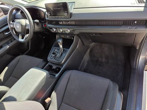 Used 2024 Honda CR-V LX image 16