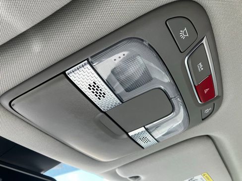 Used 2023 Kia Telluride S image 19