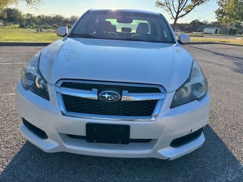 Used 2013 Subaru Legacy 2.5i Premium image 7