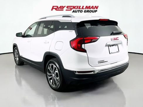 Used 2021 GMC Terrain SLT image 5
