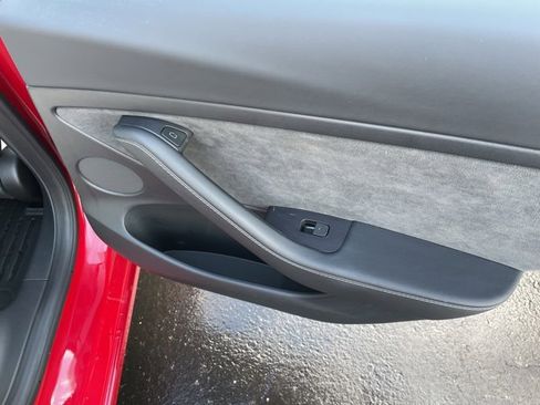 Used 2023 Tesla Model 3 Performance image 41