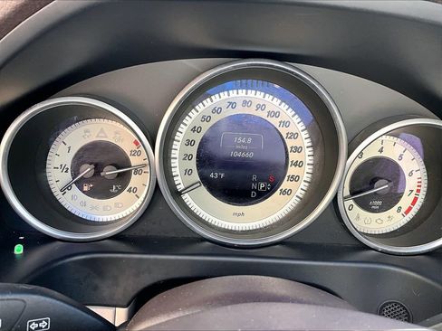 Used 2016 Mercedes-Benz E 350 4MATIC Wagon w/ Premium Package image 17