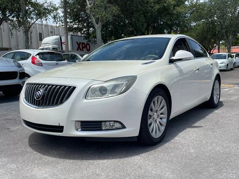 Used 2013 Buick Regal Premium FWD image 4