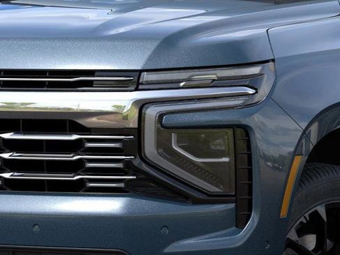 New 2026 Chevrolet Suburban Premier image 42