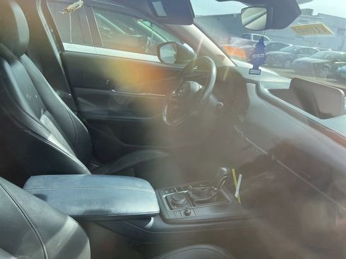 Used 2020 MAZDA CX-30 AWD w/ Select Package image 17