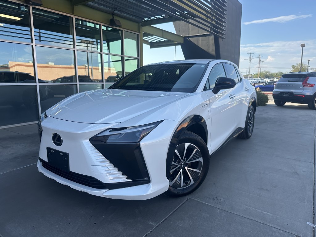Used 2024 Lexus RZ 450e Premium AWD/4WD image 1