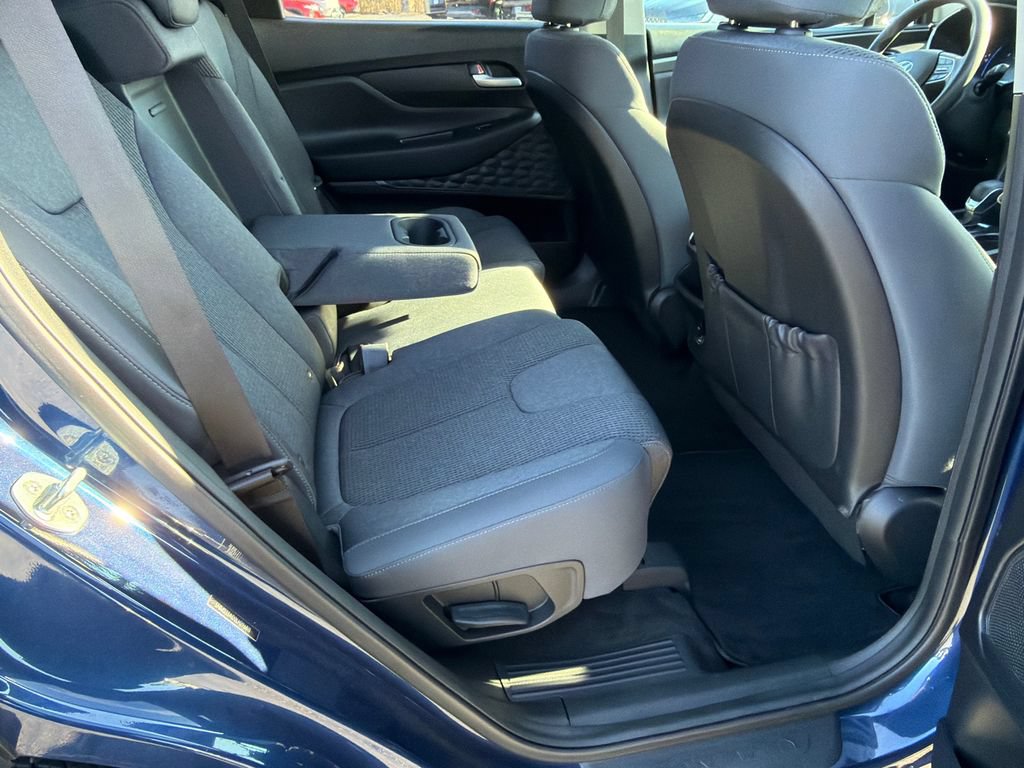 Used 2020 Hyundai Santa Fe SEL FWD image 15