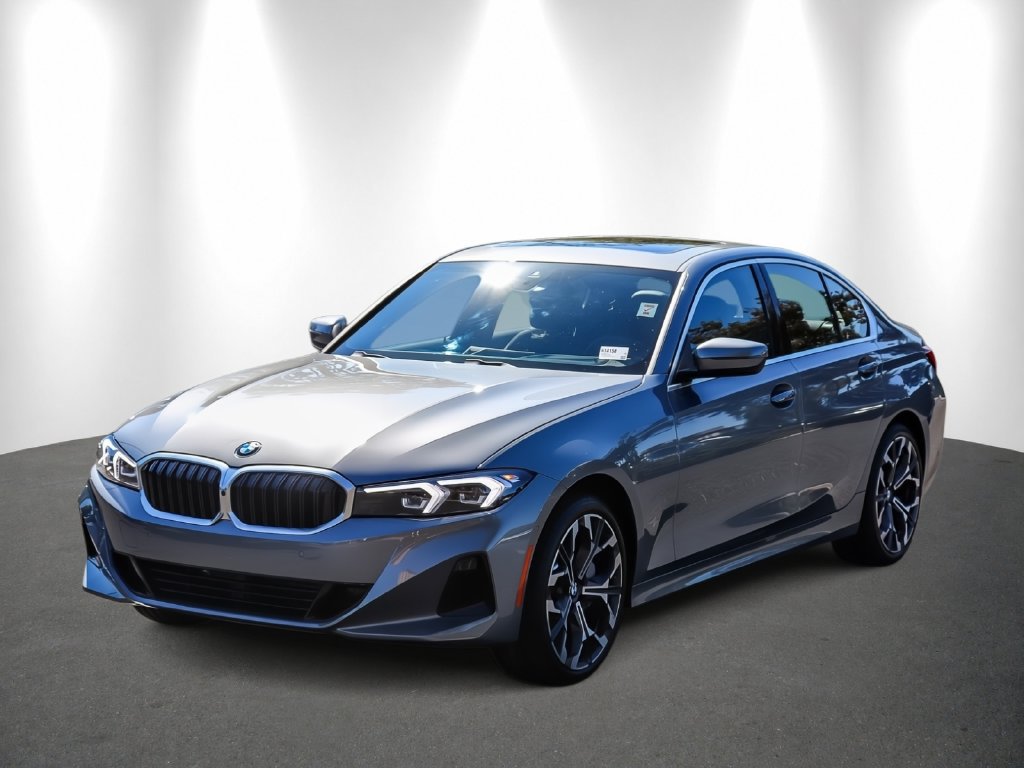 Used 2026 BMW 330i Sedan RWD image 3