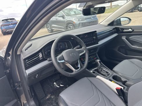 New 2026 Volkswagen Jetta SEL FWD image 10