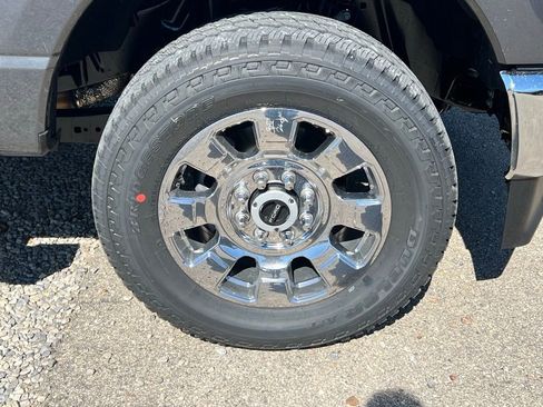 New 2026 Ford F250 Lariat image 10