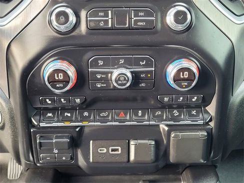 Used 2019 GMC Sierra 1500 Denali w/ Denali Ultimate Package image 21