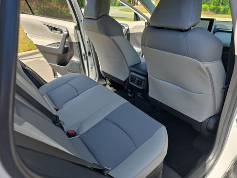 Used 2024 Toyota RAV4 XLE Premium image 11