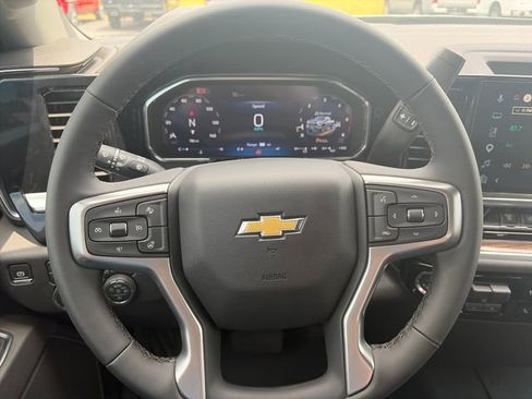 Used 2026 Chevrolet Silverado 2500 LT w/ Safety Package AWD/4WD image 23