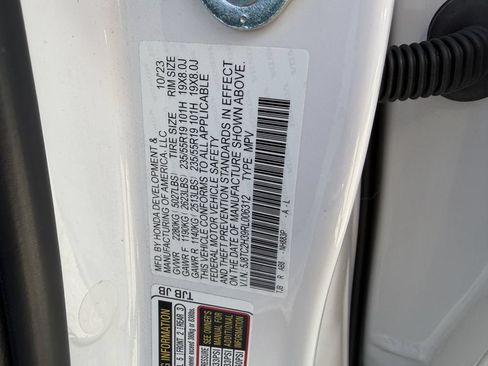 Used 2024 Acura RDX SH-AWD image 34