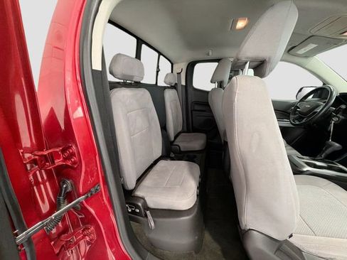 Used 2016 Chevrolet Colorado LT w/ LT Convenience Package AWD/4WD image 22