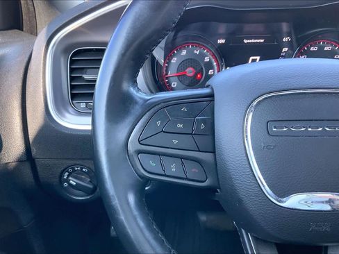 Used 2022 Dodge Charger SXT w/ Blacktop Package image 24