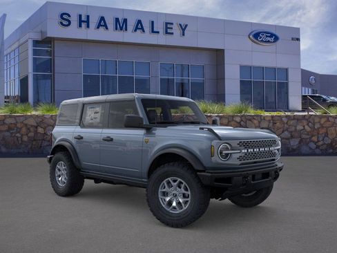 New 2025 Ford Bronco Badlands image 7