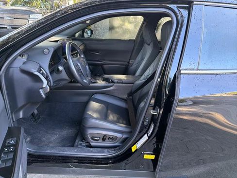 Used 2023 Lexus UX 250h FWD w/ Accessory Package (Z1) image 13