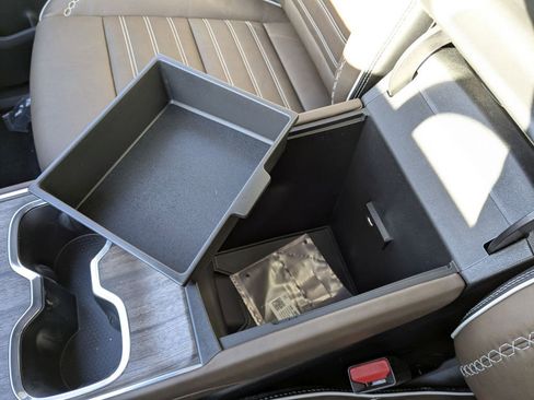 New 2026 GMC Acadia Denali Ultimate image 26