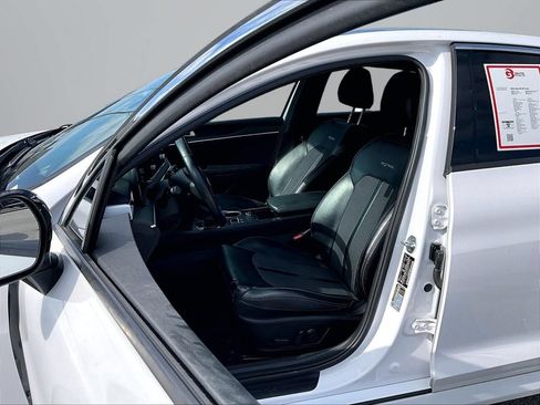 Used 2021 Kia K5 GT-Line w/ GT-Line FWD Premium Package image 26